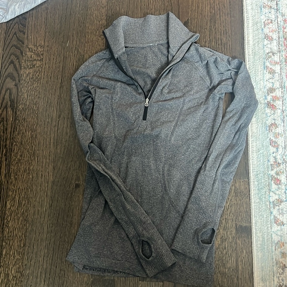 COPY - Lululemon quarter zip